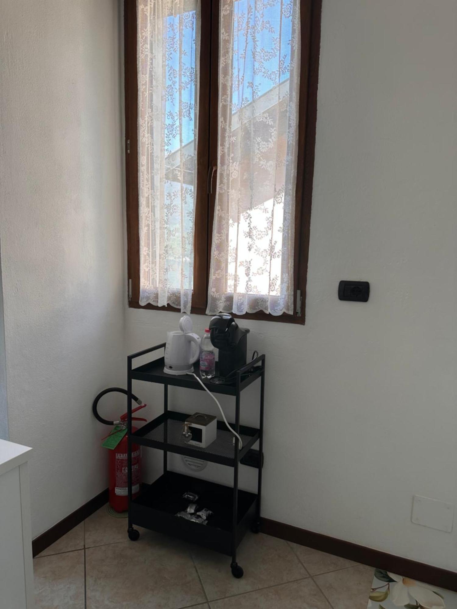 Little House Lezzeno Apartment Bagian luar foto