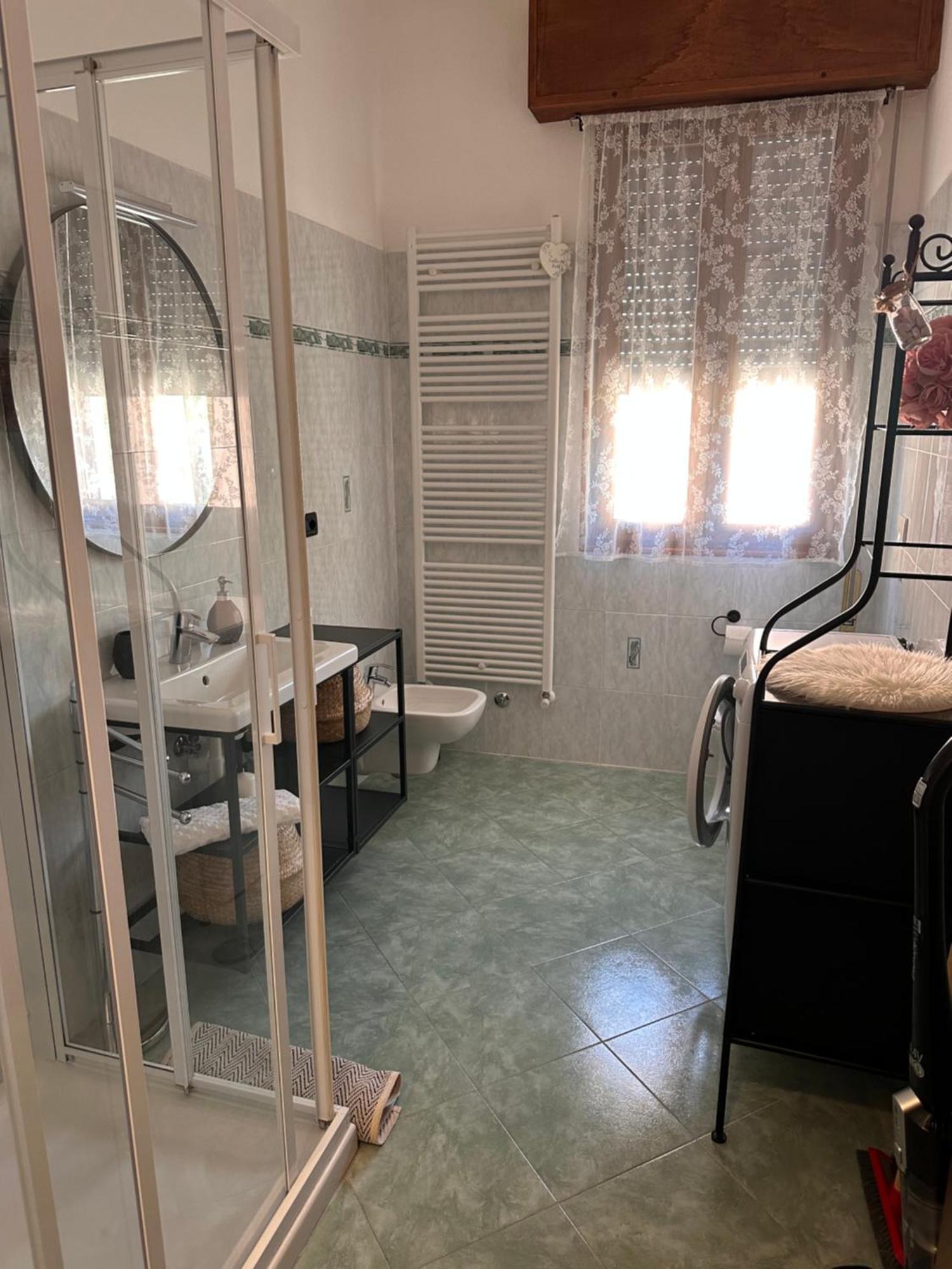 Little House Lezzeno Apartment Bagian luar foto